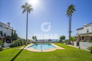 Casa aparellada  Calle estrella de mar. Soberbio chalet en primerisima linea playa casares