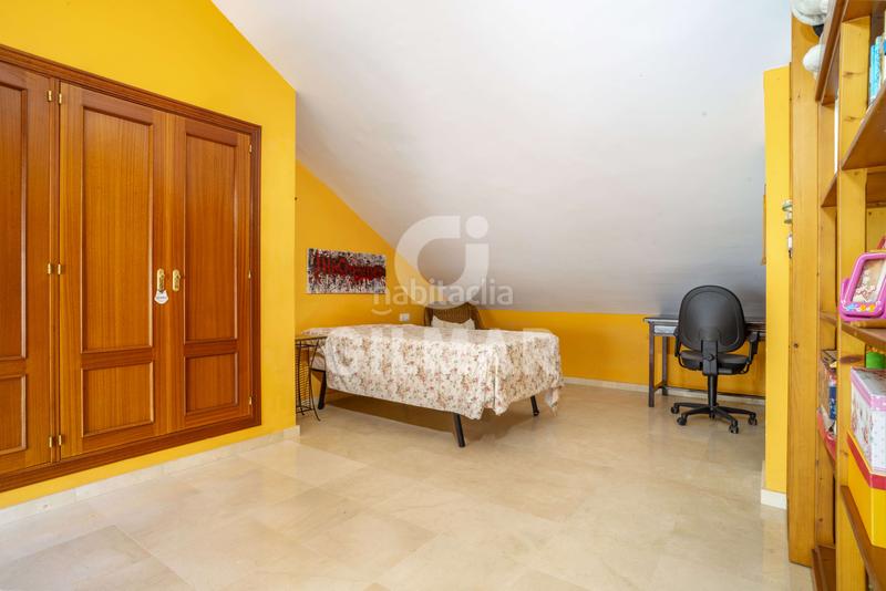 Foto 0eae2663-671d-4310-bb2b-d8c7720482f8. Casa pareada adosada pueblo en Zona Calvario Estepona