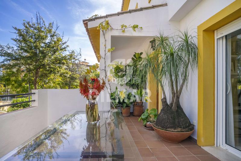 Foto 6d1088e2-8e4a-43df-a842-3dbe4e29c969. Casa pareada adosada pueblo en Zona Calvario Estepona