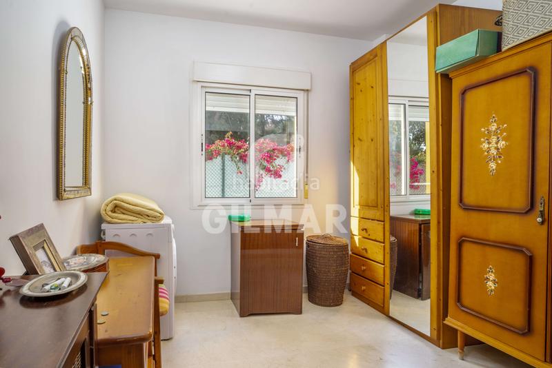 Foto c0fbb0bc-1bef-4f8d-981a-960554a9977b. Casa pareada adosada pueblo en Zona Calvario Estepona