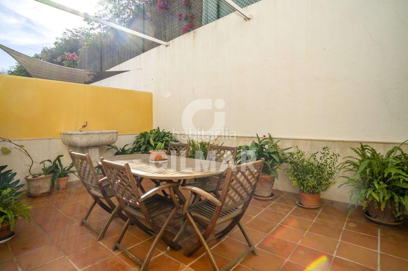 Foto efc48c21-33f1-4077-8d9d-c079af51d1ea. Casa pareada adosada pueblo en Zona Calvario Estepona