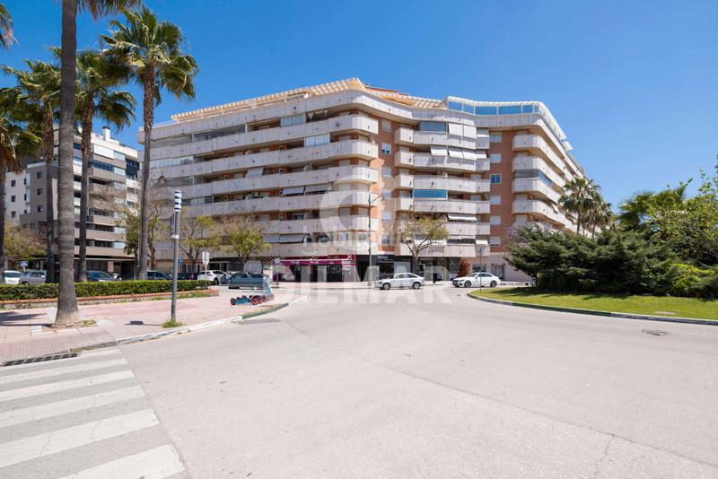 Foto 6677db9a-d137-44eb-a747-8bfef67df7d0. Apartamento  en pleno corazón en Parque Central Estepona