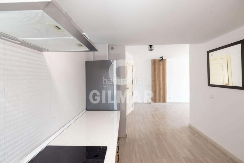 Foto 3364b1c3-d512-4cee-842d-ca4c9656387c. Apartamento  totalmente reformado junto playa en Manilva