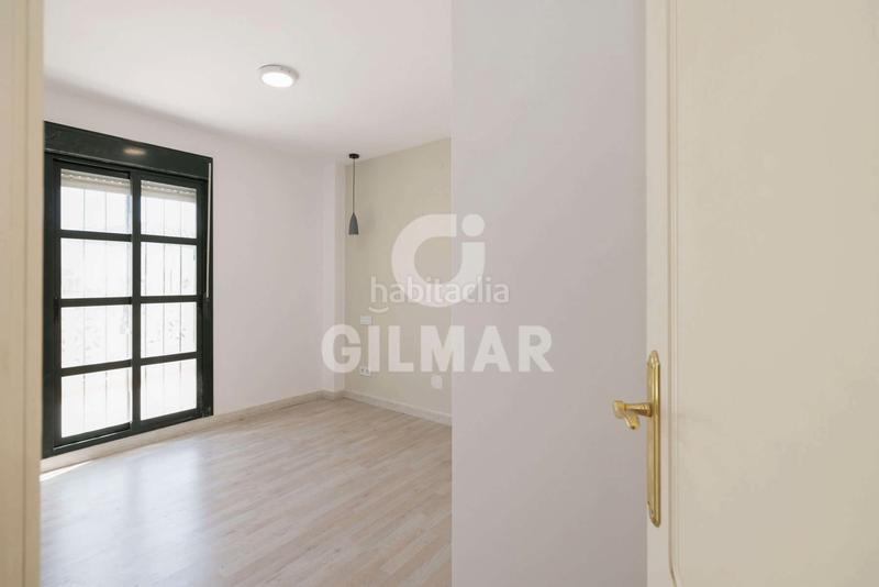 Foto 4971b265-92cc-4b30-901b-b7f8ad182dd3. Apartamento  totalmente reformado junto playa en Manilva