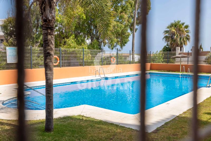 Foto 55114c8f-40b8-42ea-a859-a6bdadbc5e4d. Apartamento  totalmente reformado junto playa en Manilva