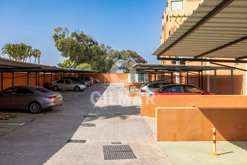 Foto eaa76d4f-7427-46e6-86b8-8abae4c9ade1. Apartamento  totalmente reformado junto playa en Manilva