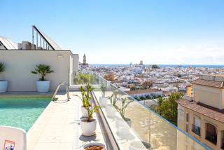 Àtic  Calle pilar de farinós. Ático en estepona pueblo