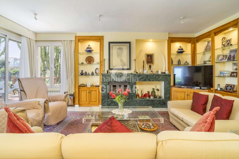 Foto 0f322f73-12f8-445f-8c59-256bc3fc6bdd. Chalet avec chauffage piscine dans La Alquería Benahavís