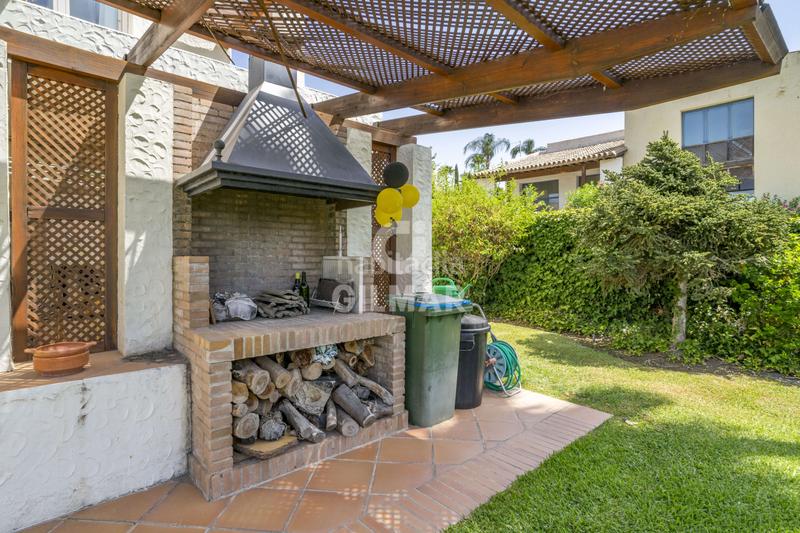 Foto 2f39cea9-358d-45a7-811e-b182cfdcfd8e. Chalet avec chauffage piscine dans La Alquería Benahavís