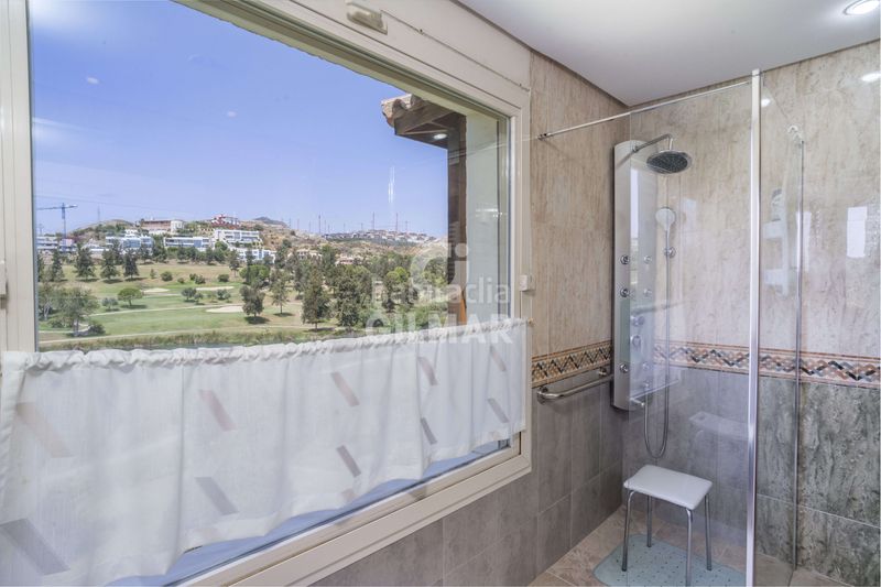 Foto cc96a55b-ba87-4232-957e-864fb4f30b58. Xalet amb calefacció piscina a La Alquería Benahavís