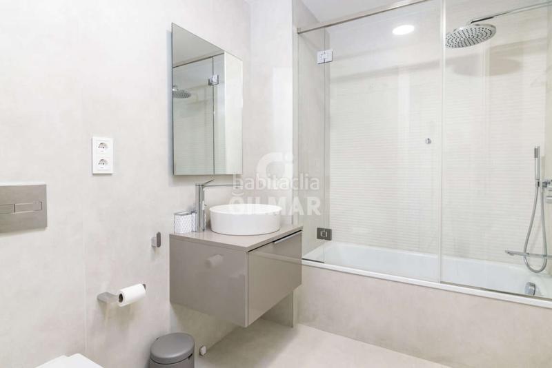 Foto f2252ab7-606e-4bbd-9351-d608687f20e9. Piano terra con riscaldamento parcheggio piscina in Estepona