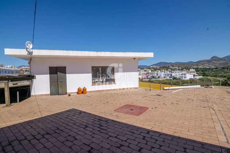 Foto ec8127d4-0081-4887-8d78-ddd2cb33010e. Edifici a Cancelada Estepona