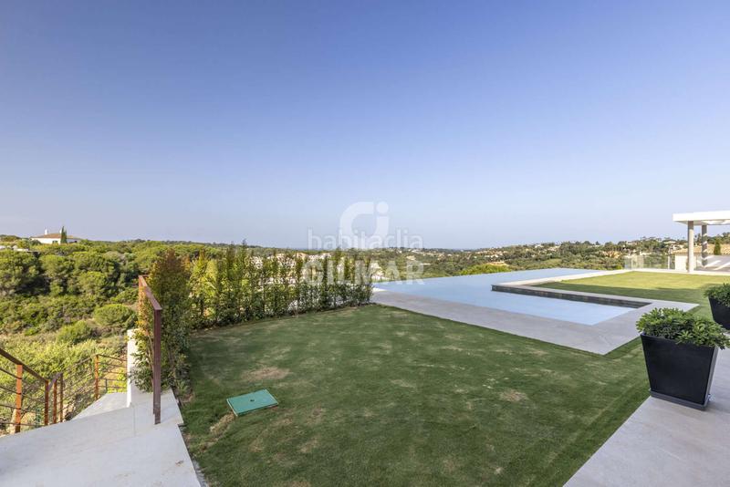 Foto 14961f90-0031-4bb2-9da3-3ae46160e5b9. Chalet con riscaldamento piscina in Sotogrande alto Sotogrande