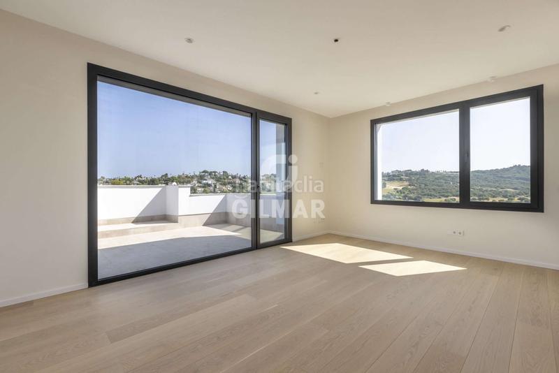 Foto 15b3127d-b831-454c-b068-3982183d83bd. Chalet con riscaldamento piscina in Sotogrande alto Sotogrande