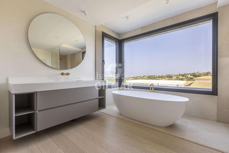 Foto 18fe0fd1-4e26-41cd-9438-edee1bb6e1d1. Chalet con riscaldamento piscina in Sotogrande alto Sotogrande