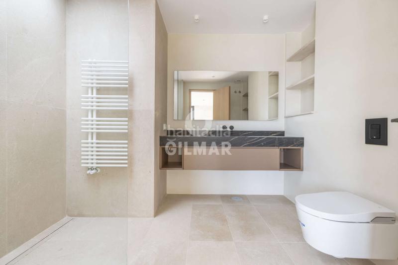 Foto 1a19b4cc-5a3e-4a61-885d-42a1d0b5654f. Chalet con riscaldamento piscina in Sotogrande alto Sotogrande