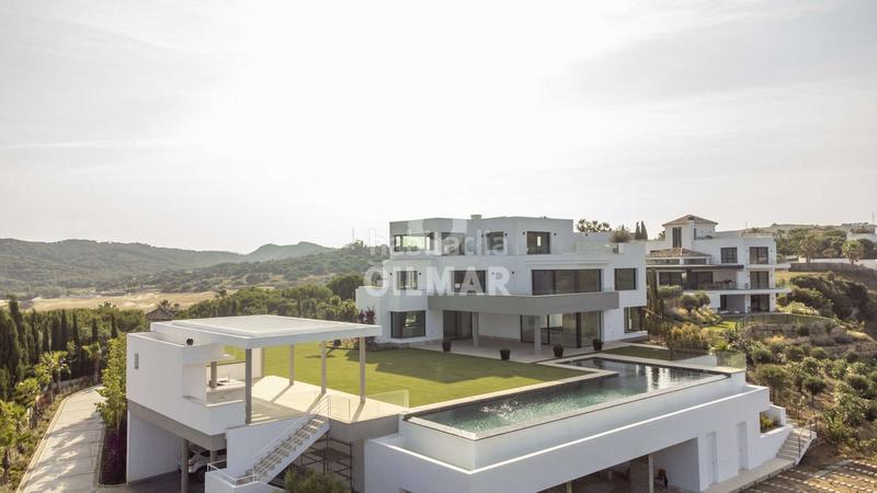 Foto 30e9e7f9-217d-4902-8155-0557929d387c. Chalet con riscaldamento piscina in Sotogrande alto Sotogrande