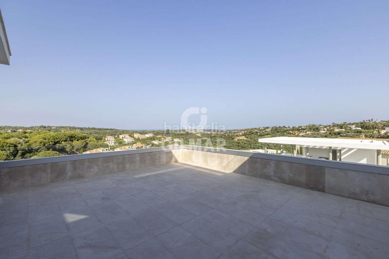 Foto 3e9cfc1d-9b26-4d3a-b371-15b71e62e87b. Chalet con riscaldamento piscina in Sotogrande alto Sotogrande