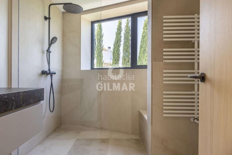 Foto 6bf71f92-7d4a-4207-9134-550d99b7299d. Chalet con riscaldamento piscina in Sotogrande alto Sotogrande