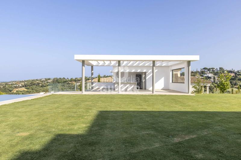 Foto 83420871-eb16-422a-9c2f-8dd4f464a8b3. Chalet con riscaldamento piscina in Sotogrande alto Sotogrande