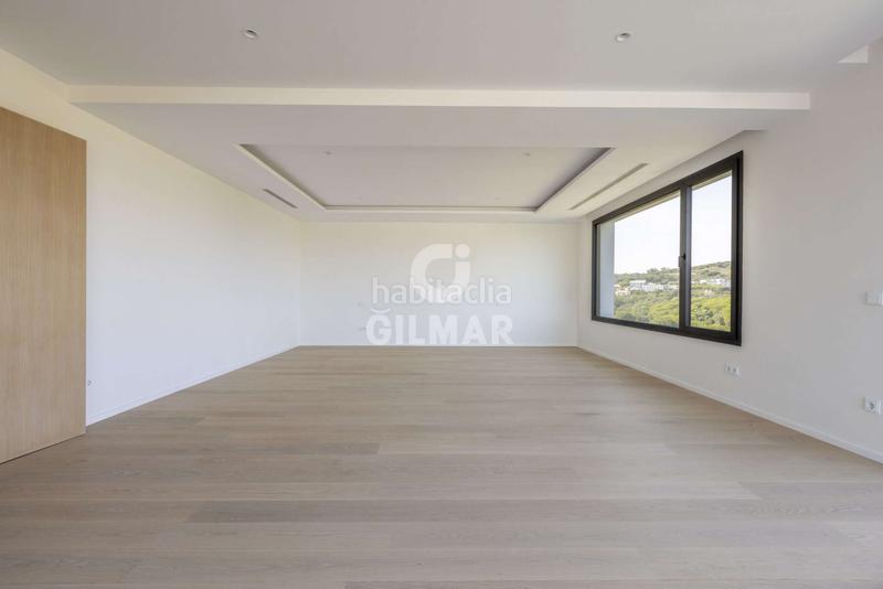 Foto 9bc96403-3b02-4944-82dd-478cae905cf4. Chalet con riscaldamento piscina in Sotogrande alto Sotogrande