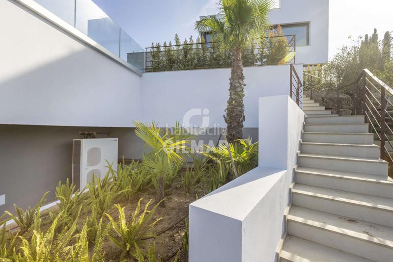 Foto adbc968c-779e-4e5e-89e9-5f9356c85d84. Chalet con riscaldamento piscina in Sotogrande alto Sotogrande