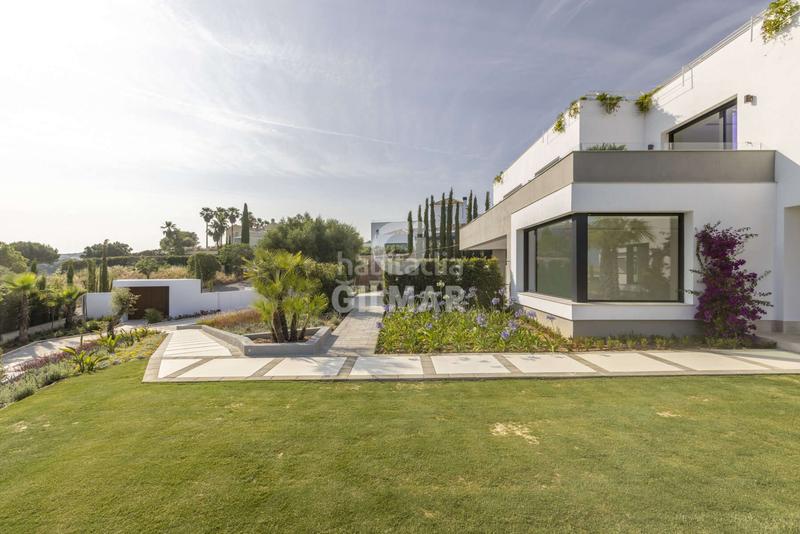 Foto b40eae00-e4a2-4773-890b-2f924bfc11c3. Chalet con riscaldamento piscina in Sotogrande alto Sotogrande