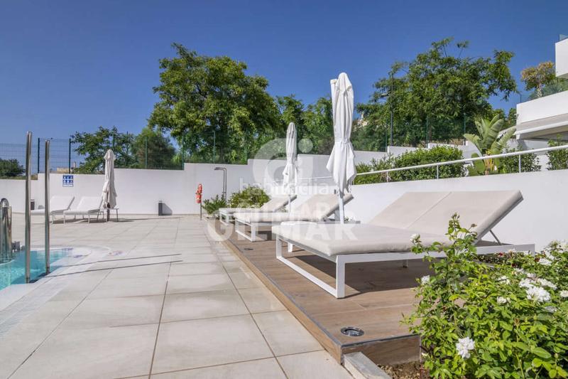 Foto 358ced39-3a30-4334-9e4f-9bb6bcd41aa4. Piccolo appartamento con riscaldamento parcheggio piscina in Estepona