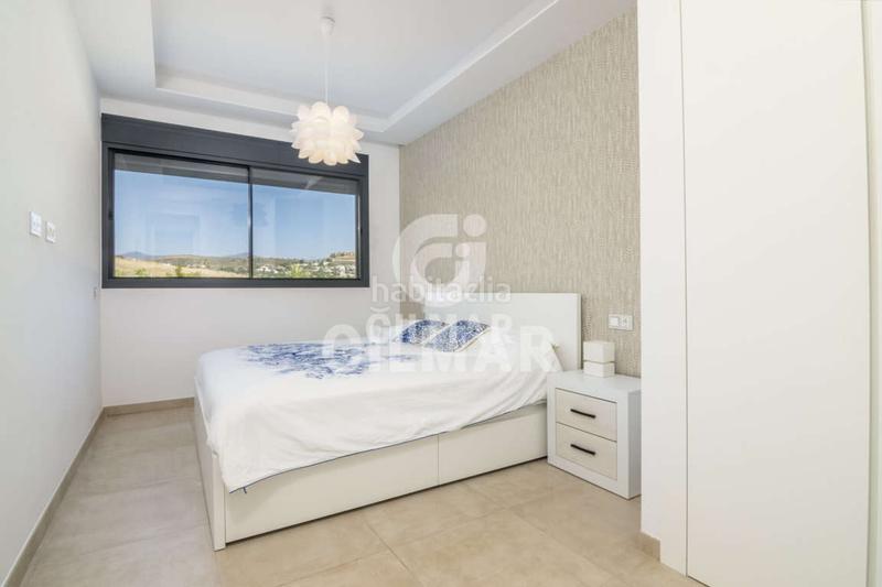 Foto 52c60b0a-5924-419b-831c-0cabfabaddc4. Piccolo appartamento con riscaldamento parcheggio piscina in Estepona