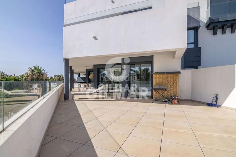 Foto 5faf7145-0982-4363-8562-72292676d69e. Piccolo appartamento con riscaldamento parcheggio piscina in Estepona