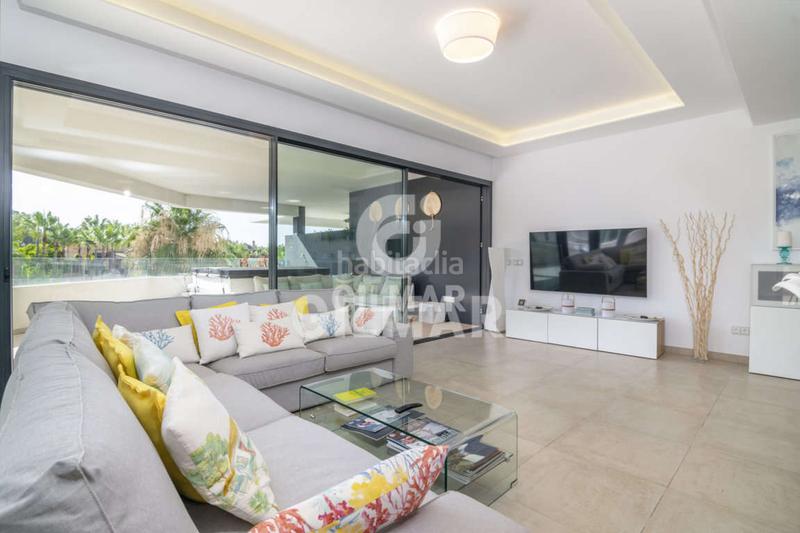 Foto dbcde283-f2de-464e-9041-aad953a0eb85. Piccolo appartamento con riscaldamento parcheggio piscina in Estepona