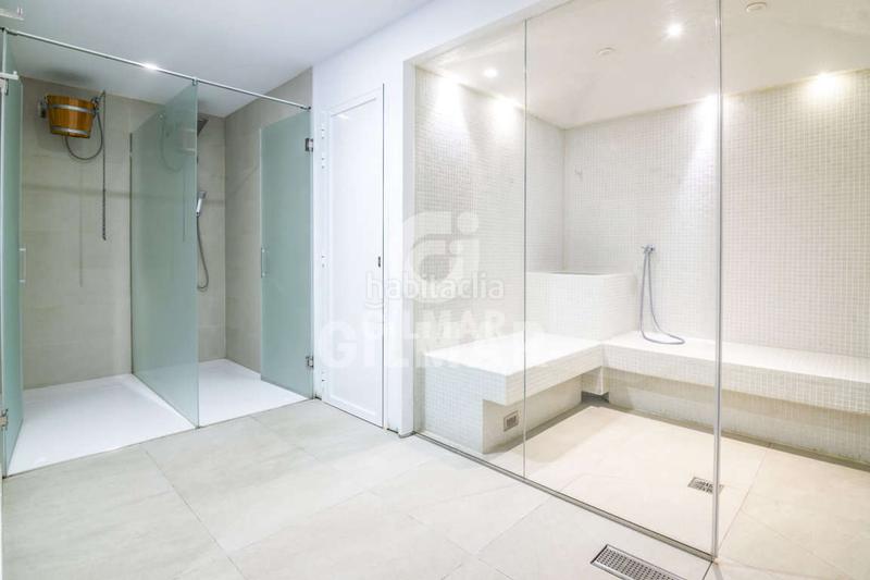 Foto f0752b8f-a8f0-43ea-9347-f2b13c760e25. Piccolo appartamento con riscaldamento parcheggio piscina in Estepona