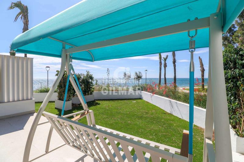 Foto 38d8f3aa-a714-44fa-91a4-95eefba1e4d9. Casa adossada amb calefacció aparcament piscina a Estepona