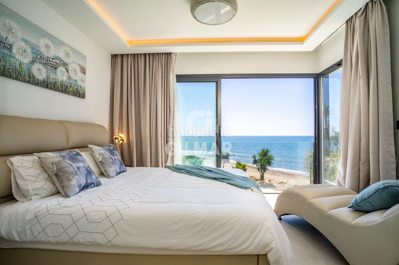 Foto 2fe192d2-6e19-4755-9774-1a87ebf913f9. Casa a schiera con riscaldamento parcheggio piscina in Estepona