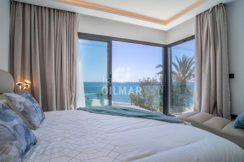 Foto 72f9e3f6-f241-4b6f-967f-30eff72bdc08. Casa a schiera con riscaldamento parcheggio piscina in Estepona