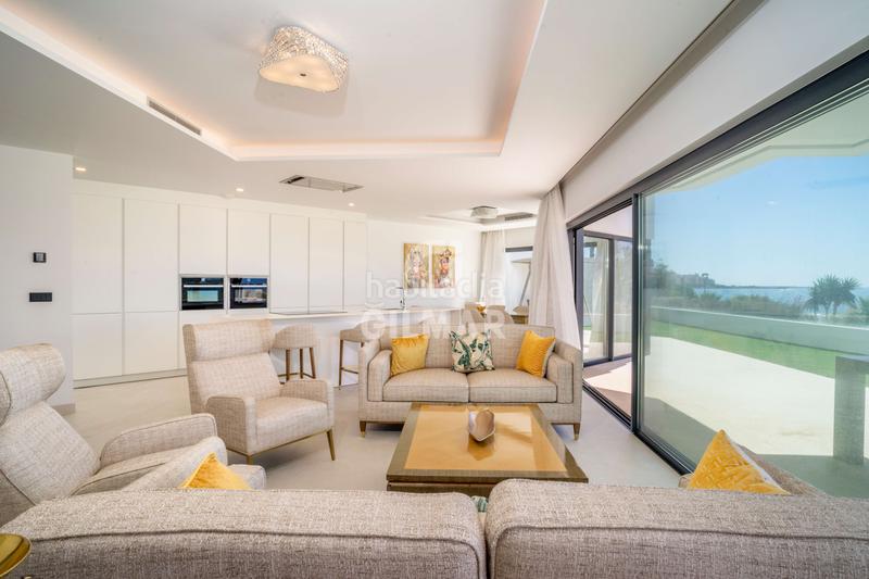 Foto 7d214f46-dd4f-4129-9c79-8ae21da1931d. Casa a schiera con riscaldamento parcheggio piscina in Estepona