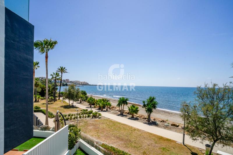 Foto d7572994-995b-40f7-9a5a-b35e749fa782. Casa a schiera con riscaldamento parcheggio piscina in Estepona