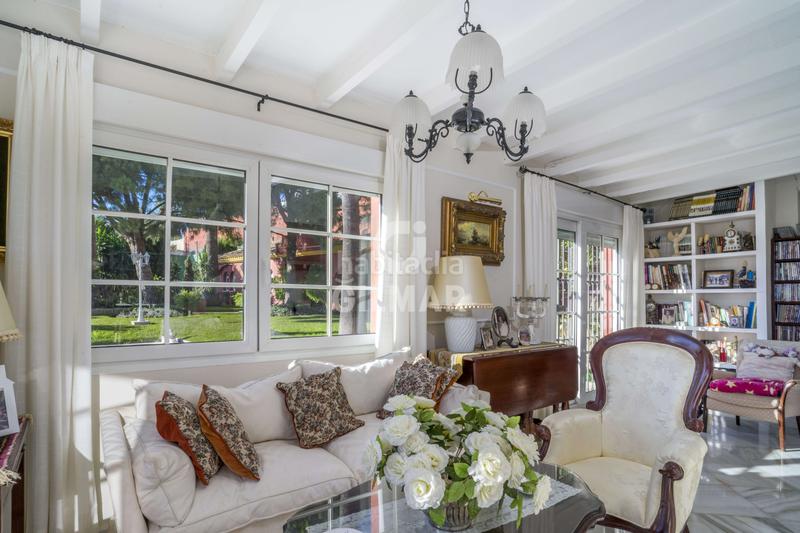 Foto 0cc9cd7b-d512-4212-bcd5-ccc515af69f5. Chalet with heating parking pool in Seghers Estepona