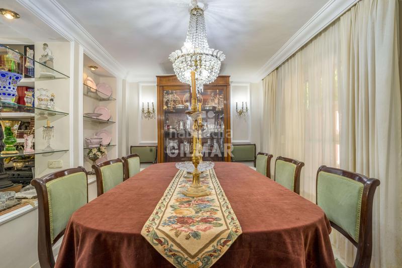 Foto 415f5a7e-13ab-4b41-9992-957a73735404. Chalet with heating parking pool in Seghers Estepona