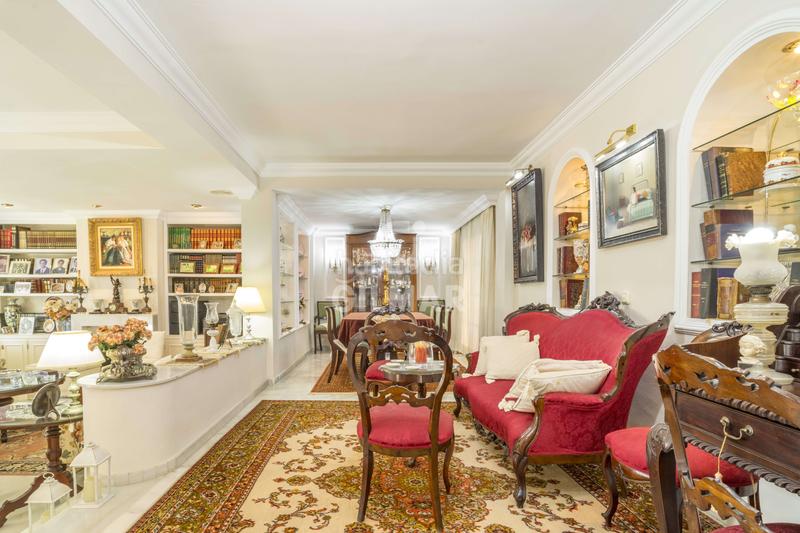 Foto 4f4ea6ae-eb5a-45bf-8c81-9160e31edf91. Chalet with heating parking pool in Seghers Estepona