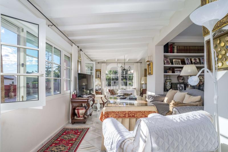 Foto 58b4c666-3113-46e5-a3e6-7e2ad575b396. Chalet with heating parking pool in Seghers Estepona