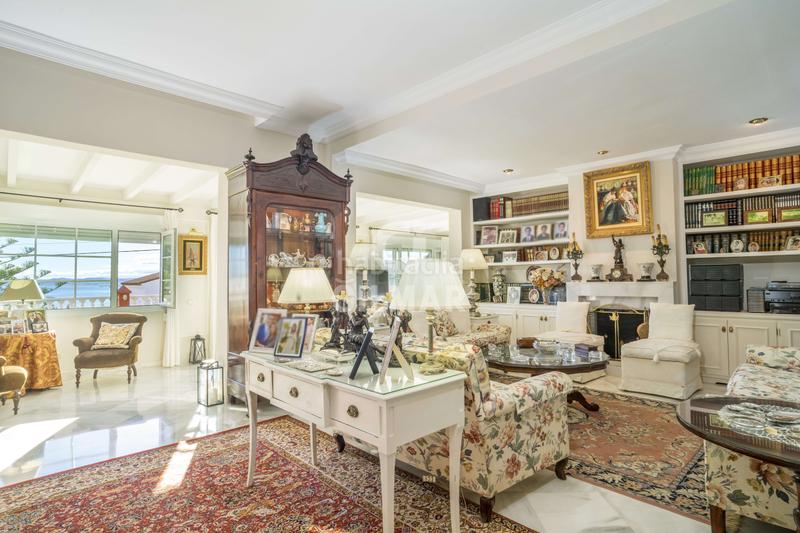 Foto 7bf192ac-aca7-41f7-bb65-cc264b0c034e. Chalet with heating parking pool in Seghers Estepona