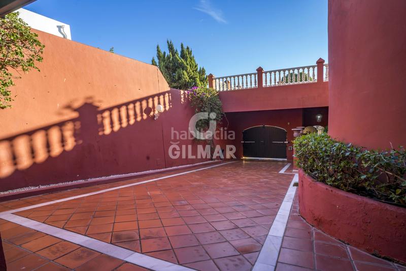 Foto 8861b2d3-dc64-4d8c-b9ca-428e0aa44d46. Chalet with heating parking pool in Seghers Estepona