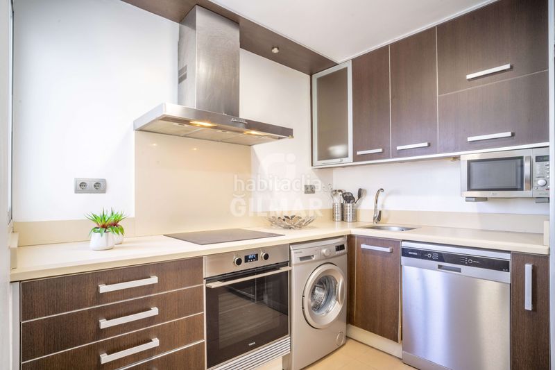 Foto 93771e7c-a6ec-4aa8-9b6f-02629a9d8eb1. Apartament a puerto de Estepona Estepona