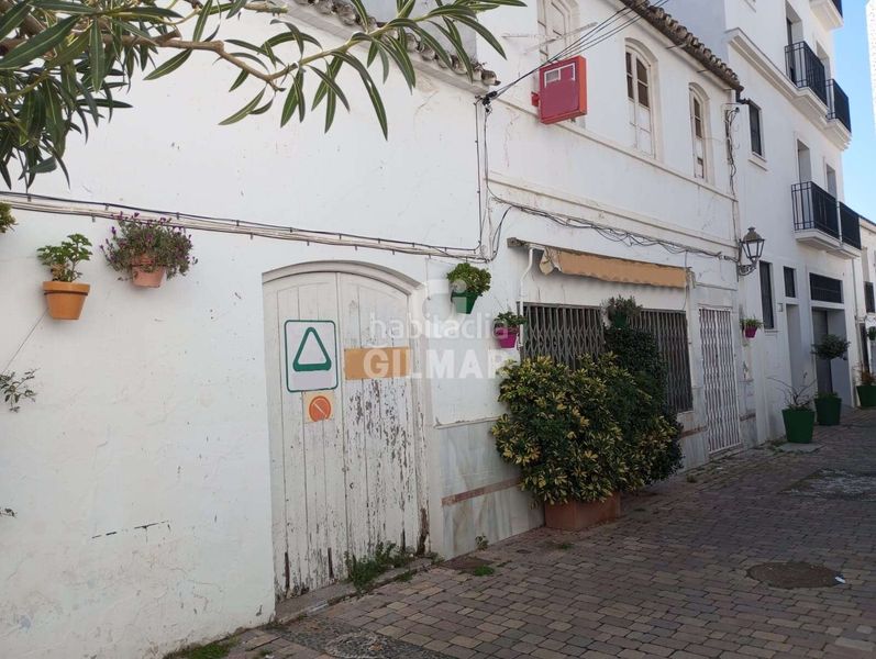 Foto 902f459d-d3c9-4b8c-b752-ebf2d0b87a04. Casa aparellada a Centro Estepona