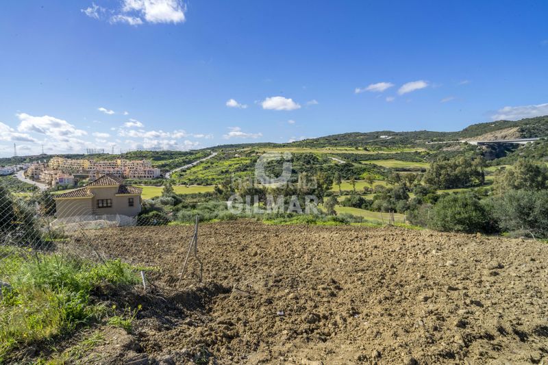 Foto 478e77ab-b3a2-4154-8dd0-bbf3527ff720. Terreny residencial a Valle Romano Golf Estepona
