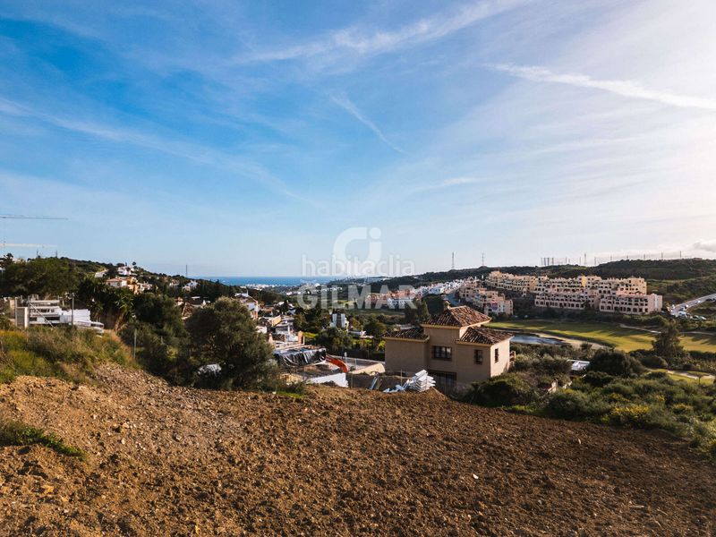 Foto f4e3ab8e-b0be-46a9-afa6-9213e1833a58. Terreny residencial a Valle Romano Golf Estepona