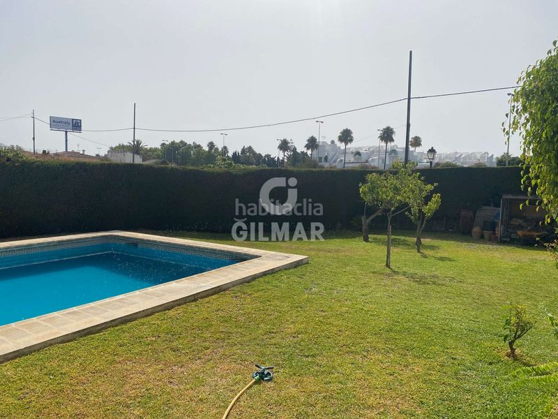 Foto 05ed3549-ec1c-44c3-8a53-d9503f20b061. Xalet amb calefacció aparcament piscina a El Velerín Estepona