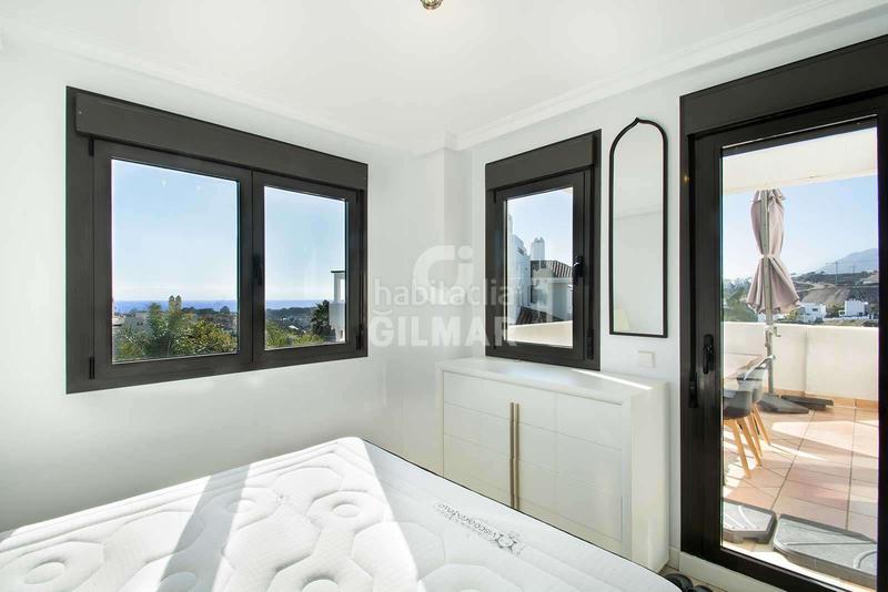 Foto bbf84d99-bf17-4720-a383-0f533e20006e. Penthouse with heating parking pool in La Concha - Resina Golf Estepona