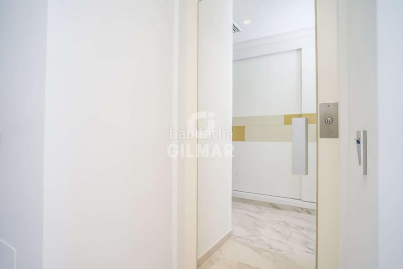 Foto d5a60d43-ece5-4f42-a003-843003f93364. Casa adossada amb calefacció aparcament a Centro Estepona